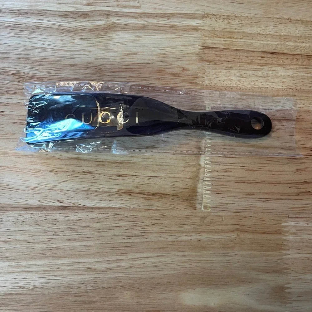 Gucci Dark Brown Resin Travel Shoe Horn Gold Logo Italian Designer Accessory